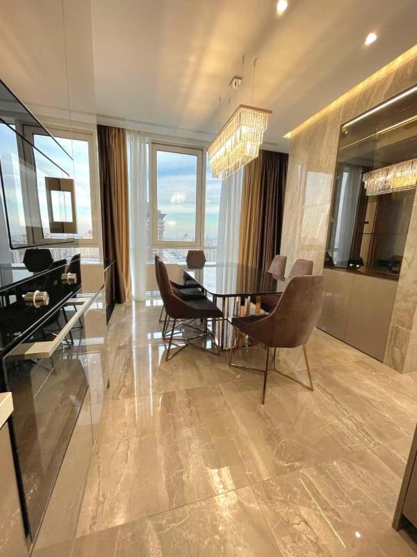 Vip Apartment 120M2 With Panoramic Windows, 22 Floor. Obolon キエフ エクステリア 写真