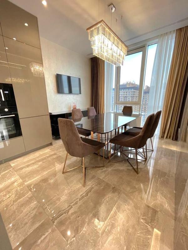 Vip Apartment 120M2 With Panoramic Windows, 22 Floor. Obolon キエフ エクステリア 写真